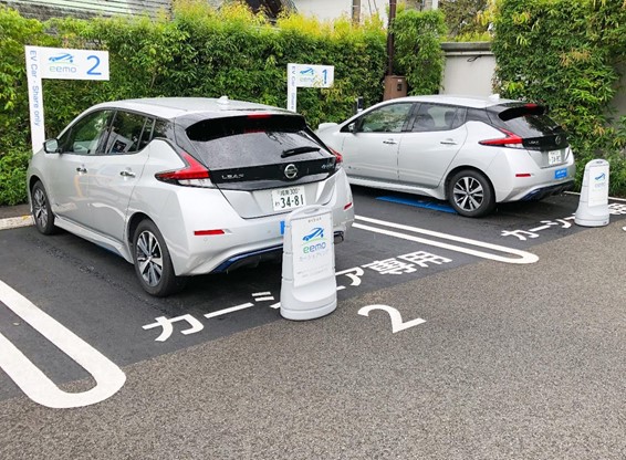 株式会社REXEV様 EVカーシェアリングサービスの車両管理を実現する車載器・制御システムを提供