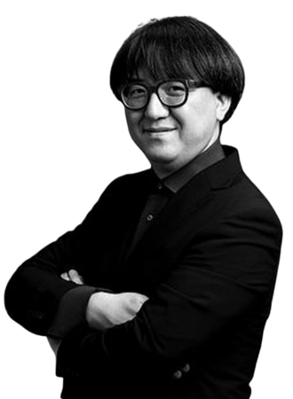 川西康之氏